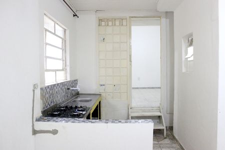 Cozinha  de casa para alugar com 2 quartos, 54m² em Parque Santo Antonio, Guarulhos