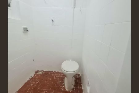 Casa para alugar com 54m², 2 quartos e 1 vagaBanheiro social 