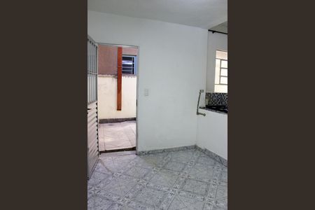 Sala  de casa para alugar com 2 quartos, 54m² em Parque Santo Antonio, Guarulhos