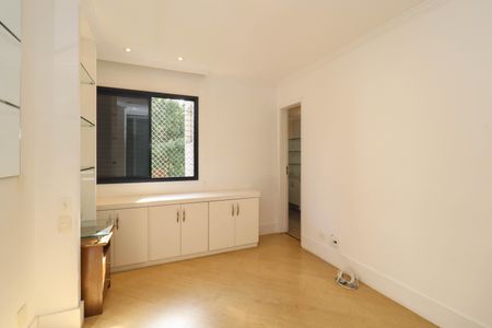 Apartamento à venda com 91m², 2 quartos e 2 vagasSuíte