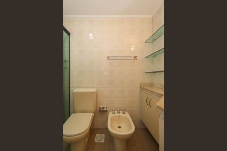 Apartamento à venda com 91m², 2 quartos e 2 vagasBanheiro da Suíte