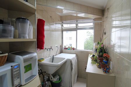 Apartamento à venda com 63m², 3 quartos e 1 vaga Apartamento à venda com 63m², 3 quartos e 1 vagaÁrea de Serviço