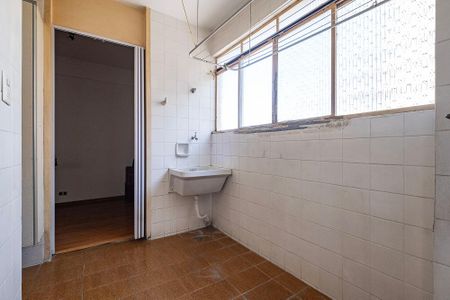 Apartamento à venda com 81m², 2 quartos e sem vagaÁrea de Serviço