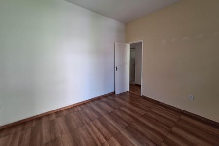 Casa à venda com 163m², 2 quartos e 6 vagas Casa à venda com 163m², 2 quartos e 6 vagasSala