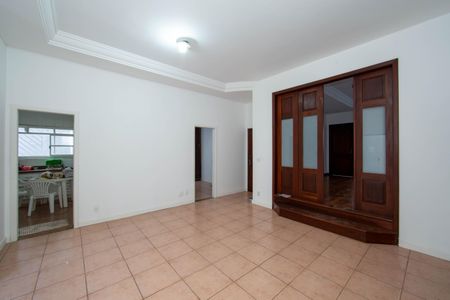 SALA de casa à venda com 6 quartos, 480m² em Santa Lúcia, Belo Horizonte