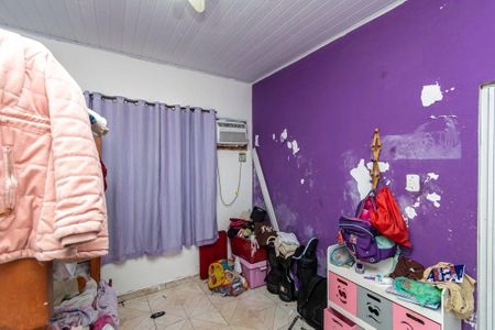 Casa à venda com 63m², 2 quartos e 2 vagasQuarto 2