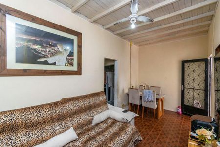 Sala de casa à venda com 2 quartos, 63m² em Cordovil, Rio de Janeiro