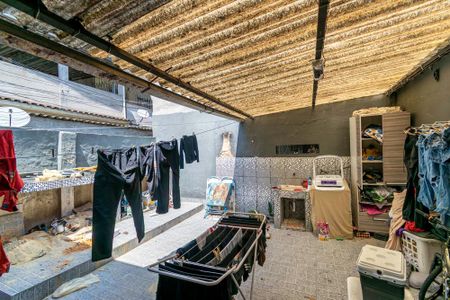 Casa à venda com 63m², 2 quartos e 2 vagasÁrea de Serviço