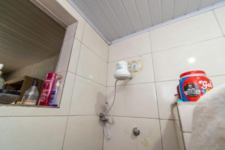 Casa à venda com 63m², 2 quartos e 2 vagasBanheiro