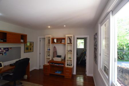 Casa de condomínio para alugar com 600m², 5 quartos e 5 vagas Casa de condomínio para alugar com 600m², 5 quartos e 5 vagasSuíte 2