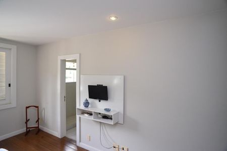 Casa de condomínio para alugar com 600m², 5 quartos e 5 vagas Casa de condomínio para alugar com 600m², 5 quartos e 5 vagasSuíte 3