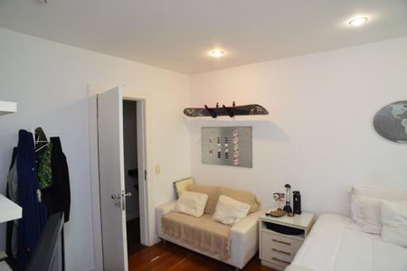 Casa de condomínio para alugar com 600m², 5 quartos e 5 vagas Casa de condomínio para alugar com 600m², 5 quartos e 5 vagasSuíte 1