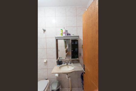 Banheiro da Suíte de casa para alugar com 3 quartos, 87m² em Conjunto Habitacional Parque da Floresta, Campinas