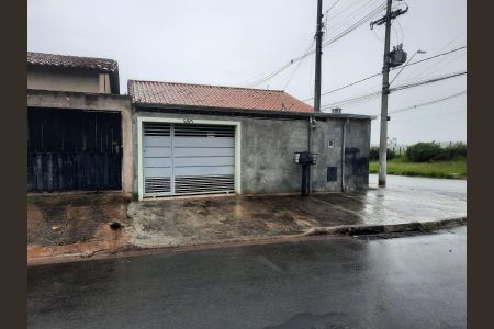 Casa para alugar com 87m², 3 quartos e 3 vagasFachada