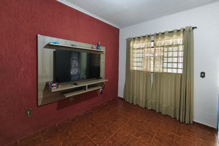 Casa para alugar com 87m², 3 quartos e 3 vagas Casa para alugar com 87m², 3 quartos e 3 vagasSala