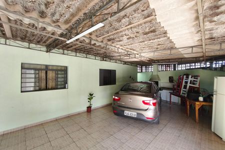 Casa para alugar com 87m², 3 quartos e 3 vagas Casa para alugar com 87m², 3 quartos e 3 vagasQuintal - Garagem