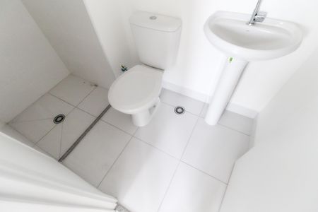 Apartamento para alugar com 32m², 2 quartos e sem vagaBanheiro