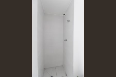 Apartamento para alugar com 32m², 2 quartos e sem vagaBanheiro