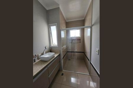 Banheiro de casa para alugar com 3 quartos, 160m² em Jardim Paraiso de Viracopos, Campinas