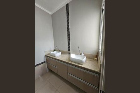 Banheiro de casa para alugar com 3 quartos, 160m² em Jardim Paraiso de Viracopos, Campinas