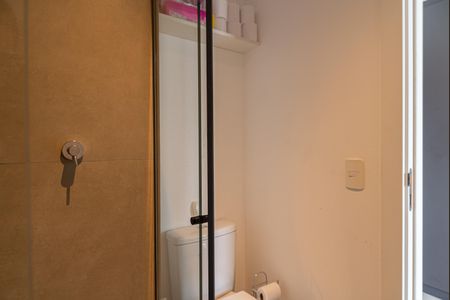 Studio à venda com 19m², 1 quarto e sem vaga Studio à venda com 19m², 1 quarto e sem vagaBanheiro