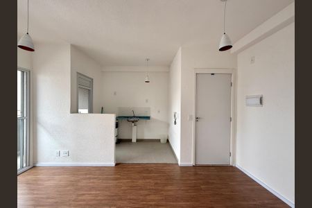 Sala de apartamento para alugar com 2 quartos, 45m² em Jardim São Luís, São Paulo