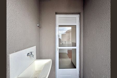 Apartamento para alugar com 45m², 2 quartos e 1 vagaÁrea de Serviço