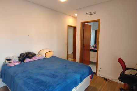 Casa à venda com 389m², 3 quartos e 4 vagas Casa à venda com 389m², 3 quartos e 4 vagasSuíte 3