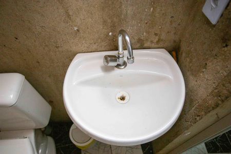 Banheiro Casa 1 de casa à venda com 2 quartos, 83m² em Piraporinha, Diadema