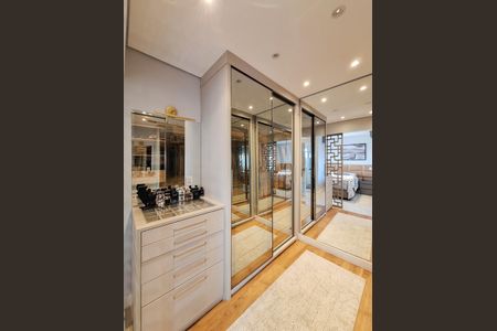 Apartamento à venda com 91m², 2 quartos e 2 vagas Apartamento à venda com 91m², 2 quartos e 2 vagasCloset Quarto 2