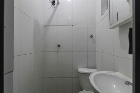 Casa para alugar com 35m², 1 quarto e sem vaga