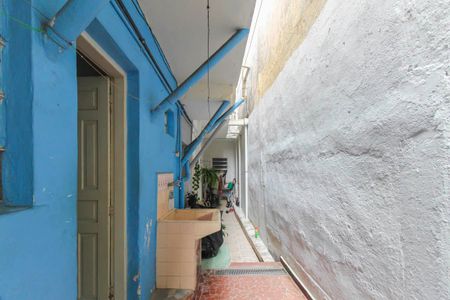 Casa para alugar com 35m², 1 quarto e sem vaga