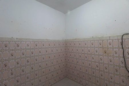 Casa para alugar com 35m², 1 quarto e sem vaga