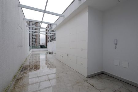 Apartamento à venda com 120m², 2 quartos e 2 vagasCobertura