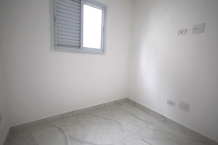 Apartamento à venda com 120m², 2 quartos e 2 vagasQuarto 2