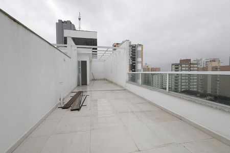 Apartamento à venda com 120m², 2 quartos e 2 vagasCobertura