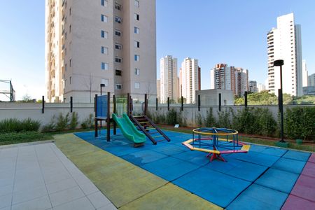 Apartamento à venda com 50m², 2 quartos e 1 vaga Apartamento à venda com 50m², 2 quartos e 1 vagaÁrea comum - Playground