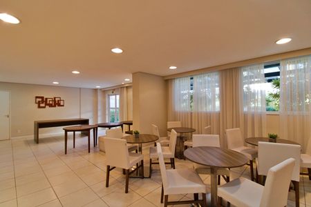 Apartamento à venda com 50m², 2 quartos e 1 vaga Apartamento à venda com 50m², 2 quartos e 1 vagaÁrea comum - Salão de festas