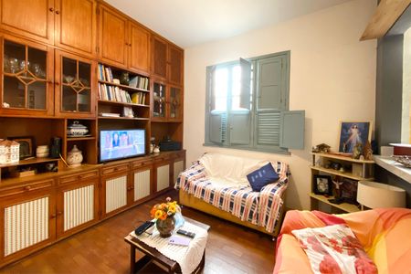 Sala de apartamento à venda com 2 quartos, 80m² em Serra, Belo Horizonte