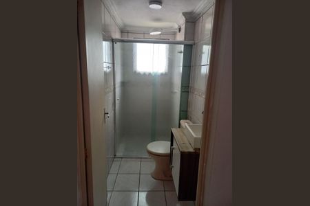 Banheiro de apartamento para alugar com 2 quartos, 65m² em Veloso, Osasco