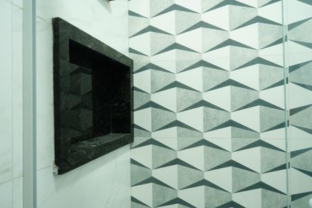 Apartamento para alugar com 42m², 2 quartos e sem vagaDetalhe do banheiro