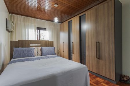 Casa para alugar com 270m², 4 quartos e 2 vagas Casa para alugar com 270m², 4 quartos e 2 vagasSuíte