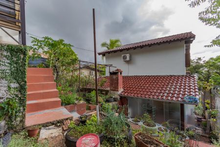 Casa para alugar com 270m², 4 quartos e 2 vagas Casa para alugar com 270m², 4 quartos e 2 vagasQuintal