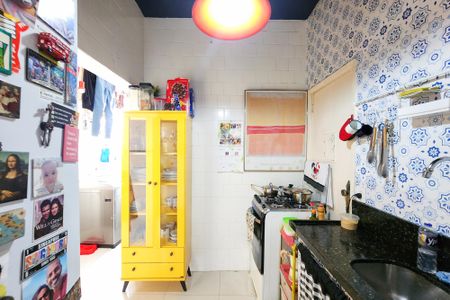 Apartamento à venda com 57m², 2 quartos e 1 vagaCozinha 