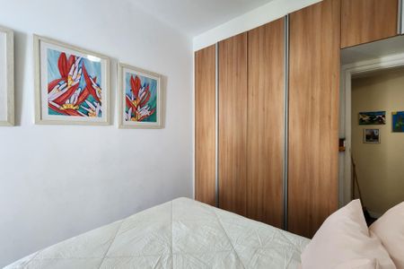 Apartamento à venda com 57m², 2 quartos e 1 vagaQuarto 2