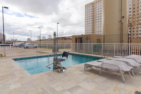 Apartamento para alugar com 34m², 2 quartos e sem vagaÁrea comum - Piscina