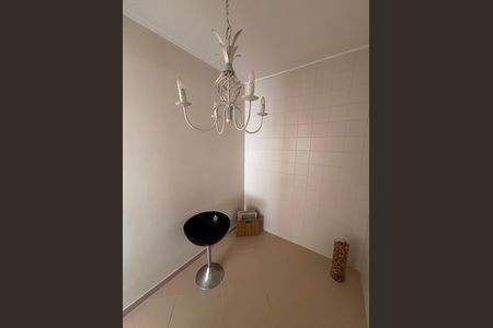 Casa de condomínio para alugar com 430m², 5 quartos e 6 vagas Casa de condomínio para alugar com 430m², 5 quartos e 6 vagasCozinha