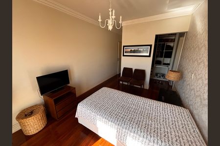 Casa de condomínio para alugar com 430m², 5 quartos e 6 vagas Casa de condomínio para alugar com 430m², 5 quartos e 6 vagasSuíte 2