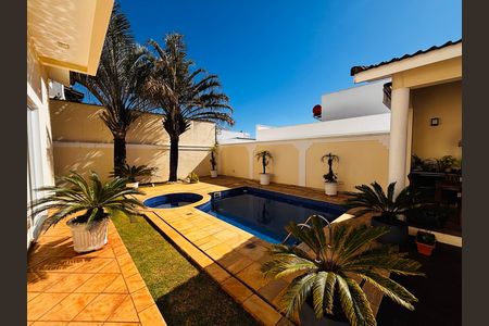 Piscina de casa de condomínio para alugar com 5 quartos, 430m² em Residencial Morada dos Lagos, Barueri