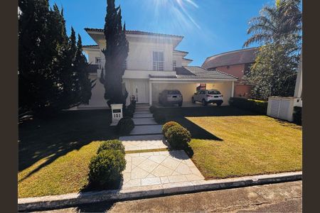 Fachada de casa de condomínio para alugar com 5 quartos, 430m² em Residencial Morada dos Lagos, Barueri